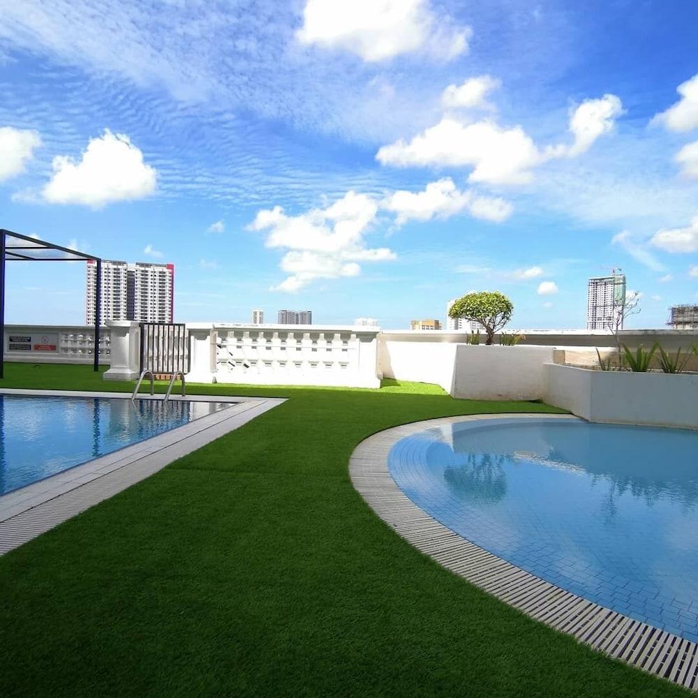Grand Swiss-Belhotel Melaka Exteriör bild