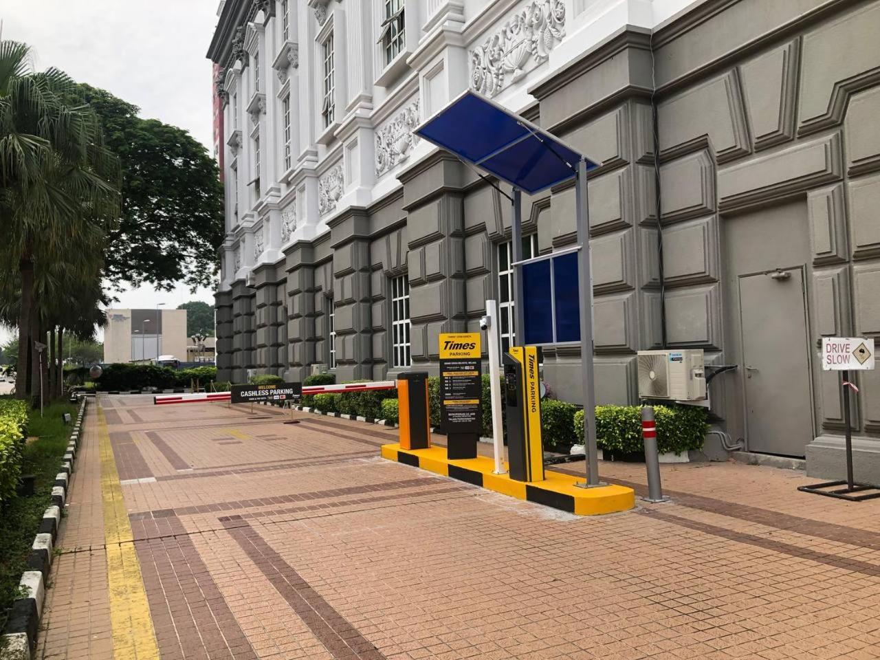 Grand Swiss-Belhotel Melaka Exteriör bild